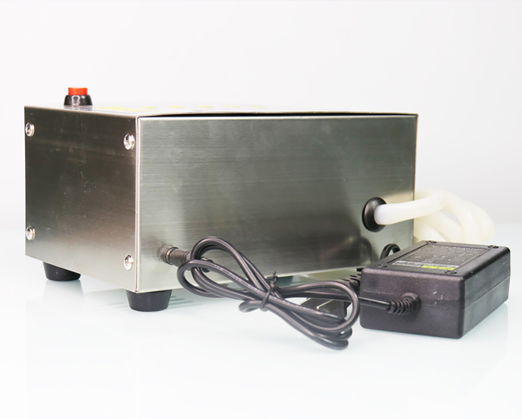 1670568377668403.jpg 小型灌裝機_15.jpg